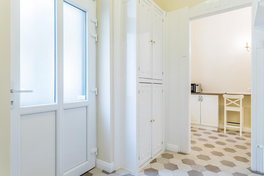 Apartamento Luxury & Antique Charm Budapest Exterior foto